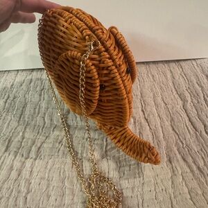 Viral Tommy Bahama Elephant-Shaped Tan Wicker Clutch with Gold Chain